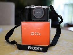 索尼 alpha a7c ii 无反光镜数码相机（仅机身）