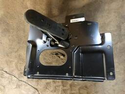 Кронштейн педали тормоза в сборе 1099 1124135400001