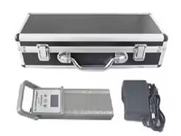 Rail cant measuring device