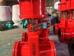 Шланговая задвижка стальная с пневмоприводом 33с617р ру10 ду100, Китай