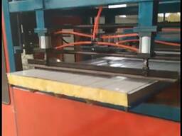 Станок по производству сэндвич-панелей из Китая